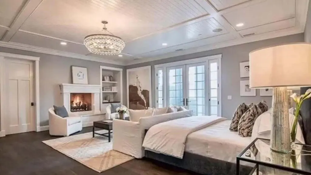 La nueva casa de $17.5 millones de Jennifer López por dentro