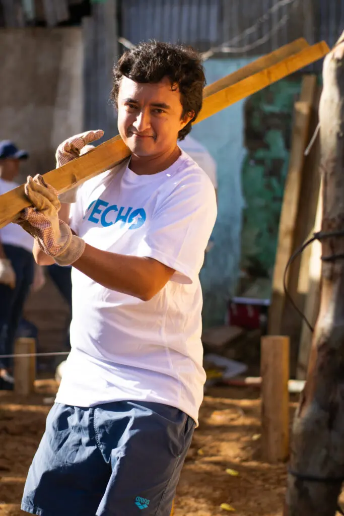 Porsche y TECHO se unen para construir viviendas en Los Alcarrizos