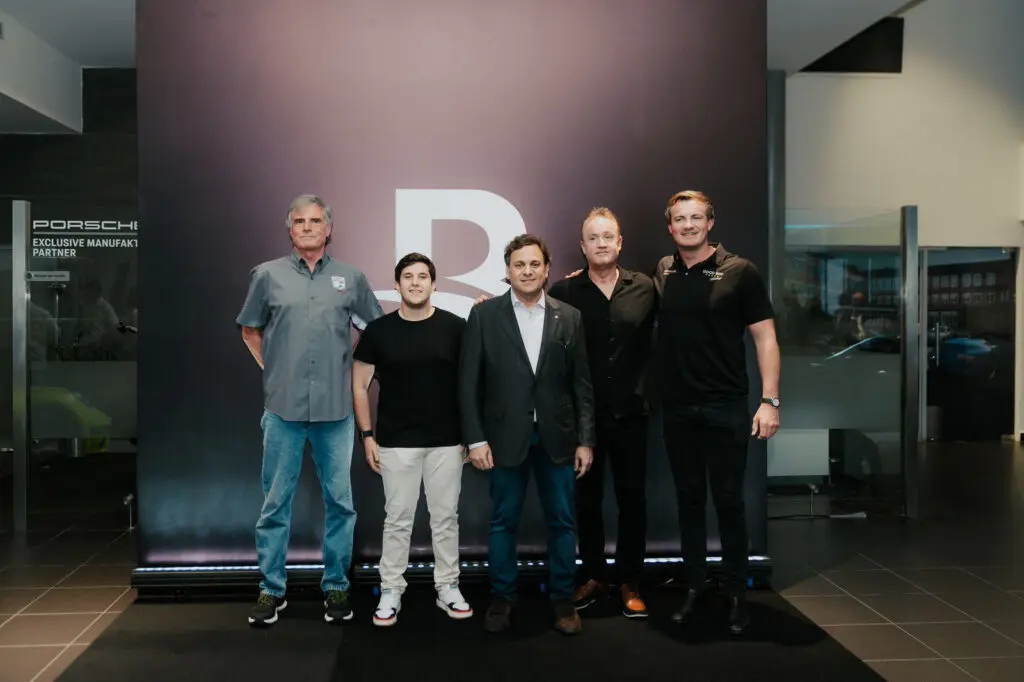 Porsche Santo Domingo presenta los vehículos del GT Challenge