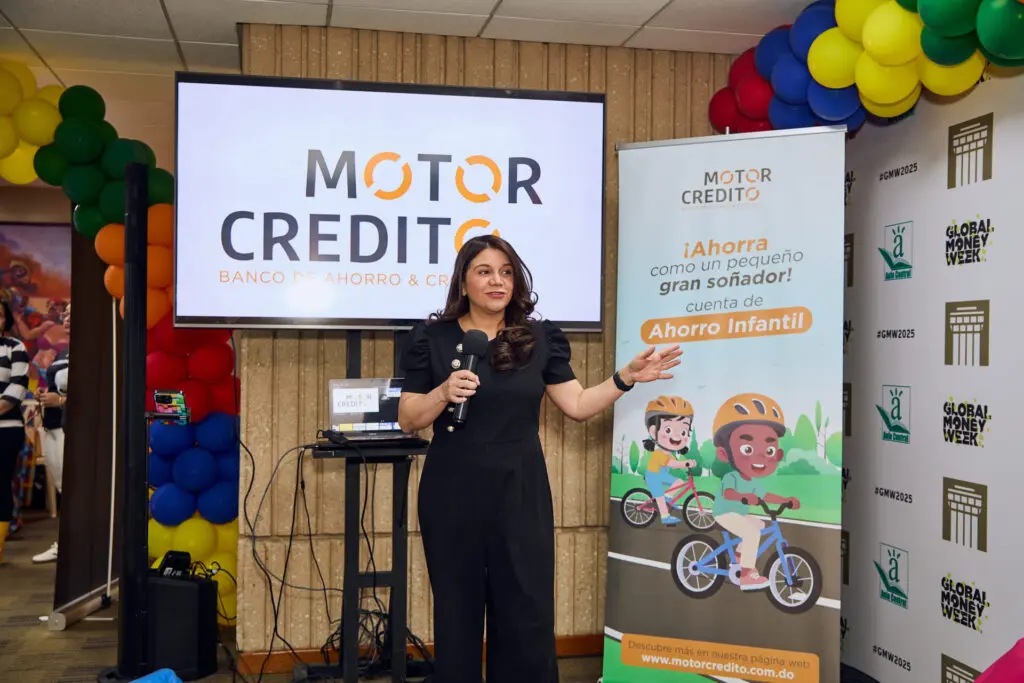 Jeyry Ovalles, gerente de Mercado de Motor Crédito