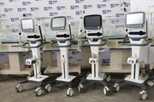SNS fortalece atención sanitaria con entrega de equipos para 13 hospitales