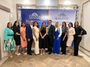 Angelita Disla, Kate Caminero, Luisa Berroa, Joaquín Hilario, Yaseri Hilario, Katiuska Báez, Héctor Portes, Yesenia Báez, Josefina Valdés, Yerismar Portes y Raquel Cuesto. FUENTE EXTERNA