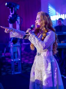 Cantante Miriam Cruz