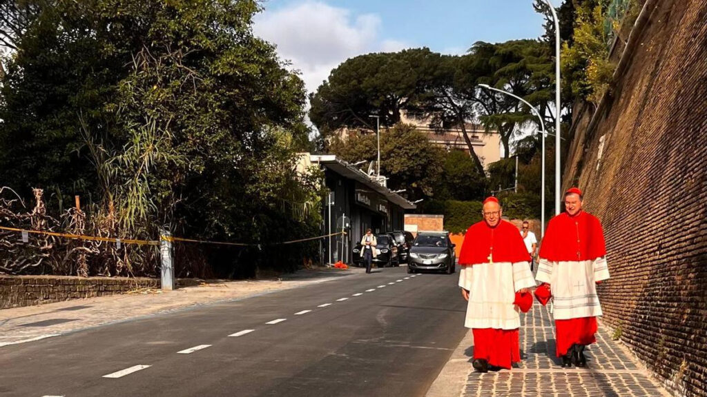 Cuánto ganan en el Vaticano: el salario mensual de los cardenales