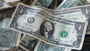 Precio del dólar hoy en RD 28 de abril 2025: compra y venta