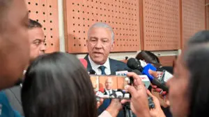 Ministro Andrés Bautista: Cuando se trata de problemas de la patria, todos estamos llamados a aportar soluciones
