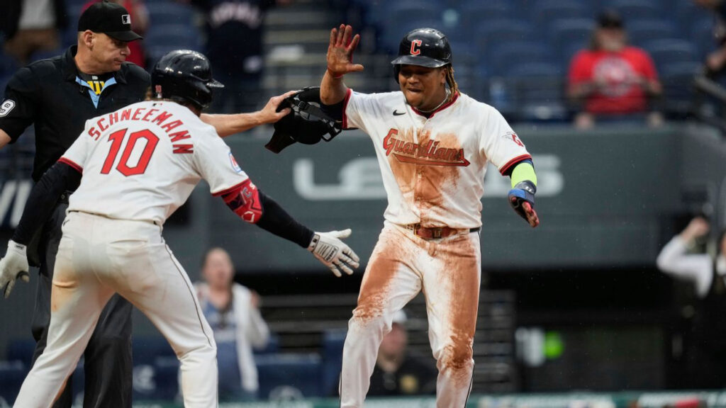 Cómo José Ramírez hizo historia en MLB al conseguir inédito logro