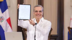 El proyecto de ley regularía la libertad de expresión en medios tradicionales y digitales