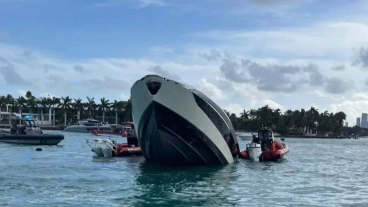Investigan misterioso hundimiento de yate en Miami con 32 personas a salvo