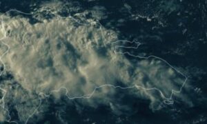 COE emite alerta amarilla para siete provincias y verde para doce por lluvias y tormentas eléctricas