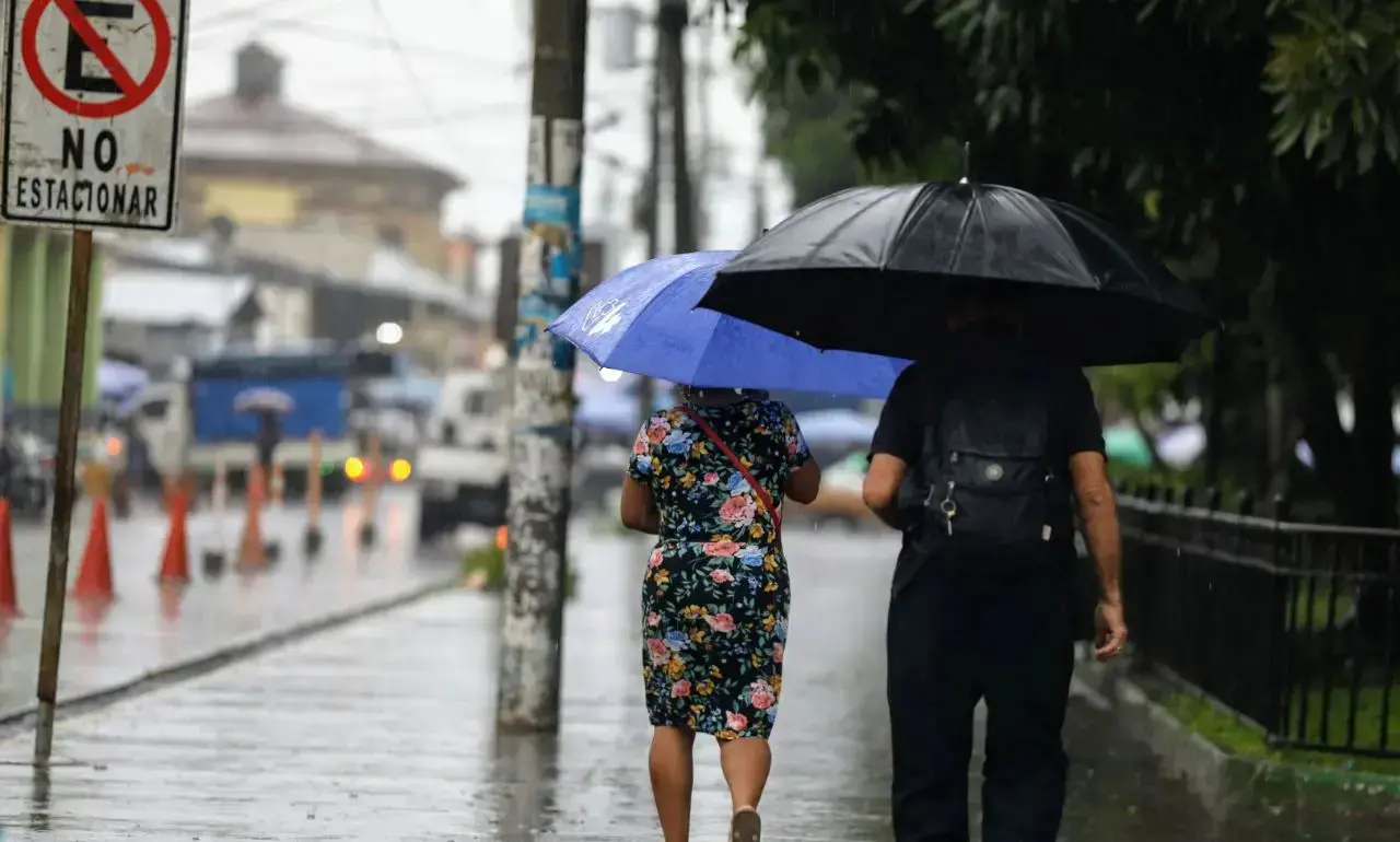Vaguada deja 2,914 viviendas afectadas, según informe del COE
