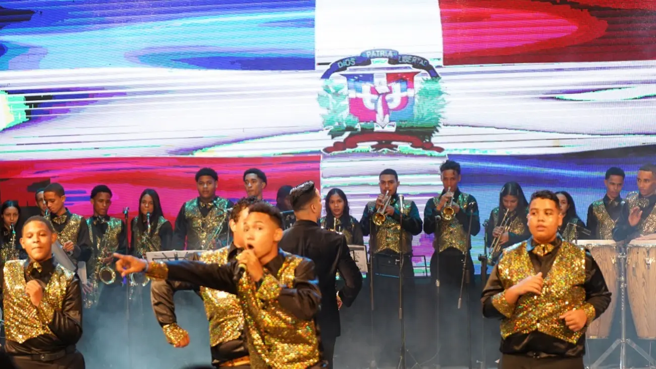 Minerd invita a disfrutar presentaciones y obras de estudiantes en la Gala Nacional de Arte 2025