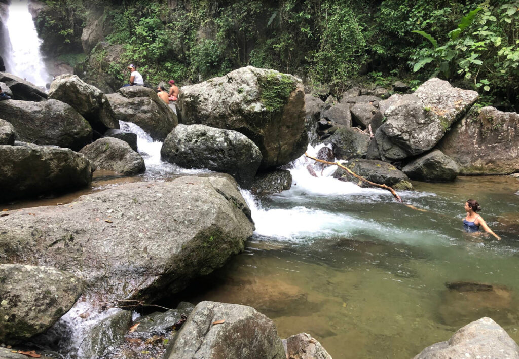Cascadas de los Saltos de Jima en Bonao