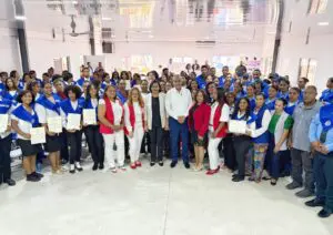 CND certifica estudiantes, orientadores y policía escolar en el municipio de Cabrera