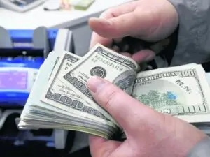 Precio del dólar hoy en RD 15 de mayo 2025: compra y venta