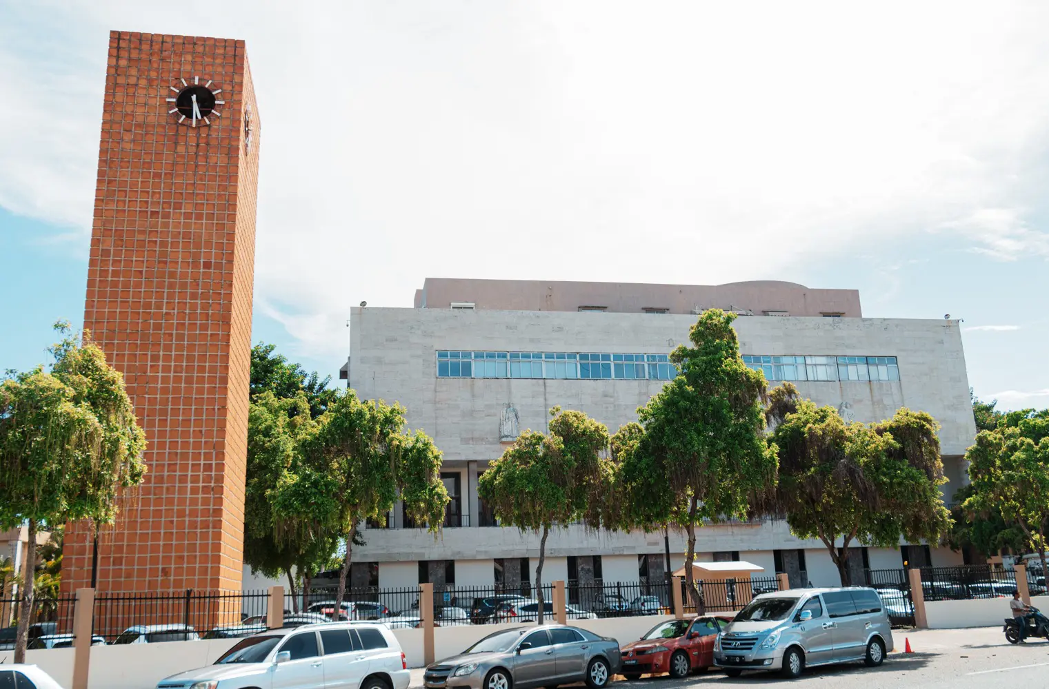 ADN pide a constructores y comerciantes recoge desechos para evitar obstrucción de filtrantes