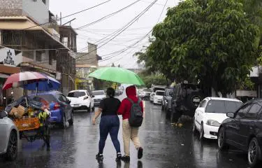 Los aguaceros continuarán esta tarde y hasta el lunes por nueva vaguada
