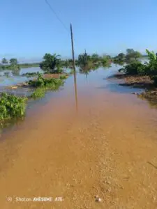 Un ahogado y un desaparecido por crecida de río
