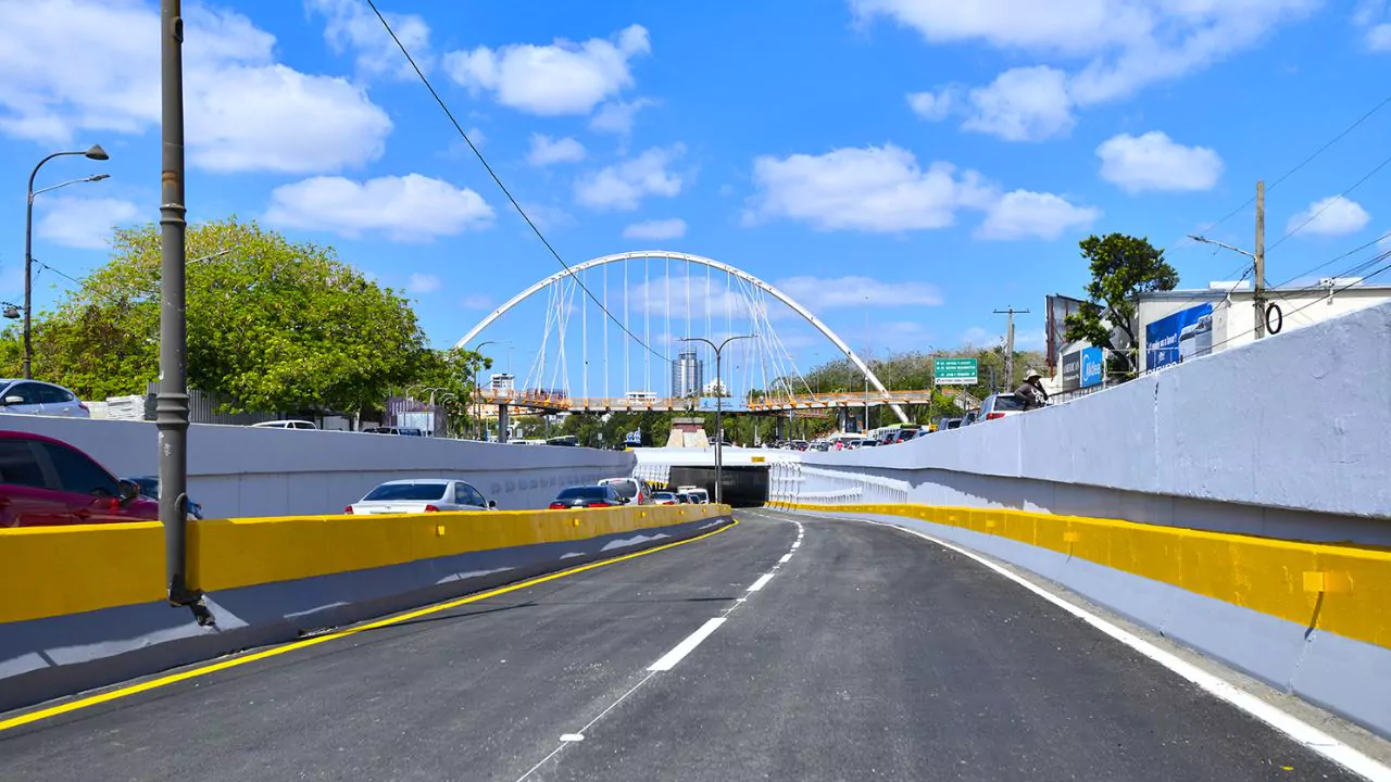 Obras Públicas interviene puentes, túneles y elevados del Gran Santo Domingo para mantenimiento