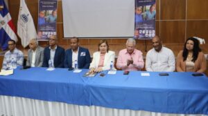 Los detalles del open se llevaron a cabo en la gobernación de La Vega.