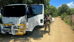 Ejército recupera en Dajabón camión reportado como robado en SD