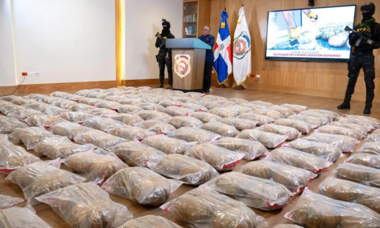 Arrestan a otro hombre vinculado a 334 paquetes de cocaína ocupados en el Puerto Multimodal Caucedo