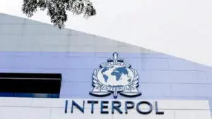 Interpol arresta a cuatro dominicanos buscados internacionalmente por orden de la Suprema Corte