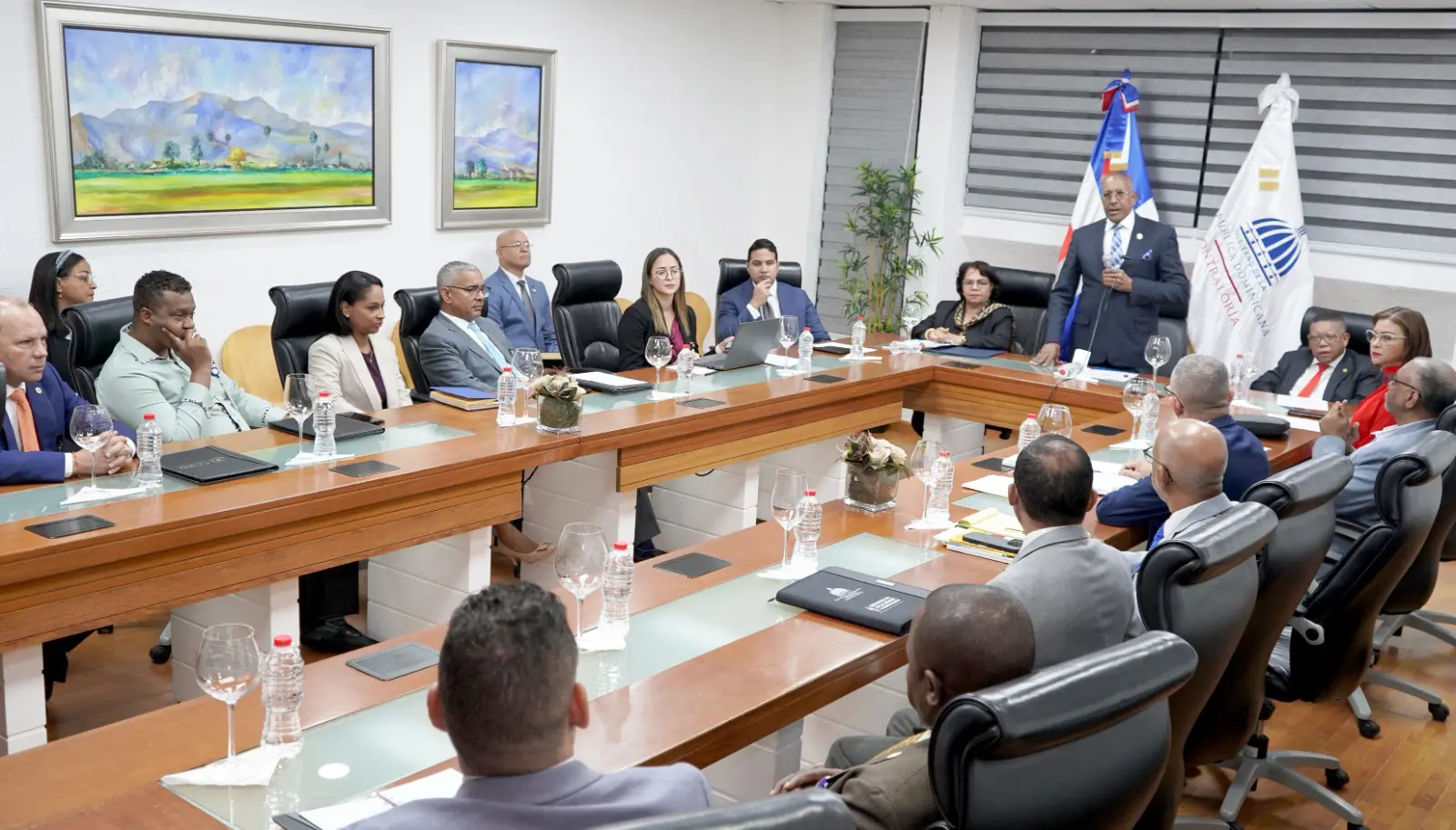 Cámara de Cuentas y Contraloría General se reúnen para impulsar propuestas conjuntas en beneficio del país