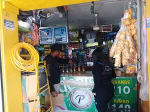 Ministerio Público ocupa en Santiago bebidas y cigarrillos junto a otros organismos