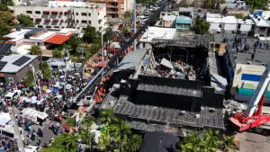 174 niños quedaron huérfanos tras tragedia en discoteca Jet Set, revela informe del Gobierno