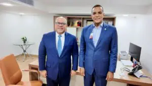 Senador Carlos Gómez gestiona feria de préstamos para emprendedores de Espaillat junto a Promipyme