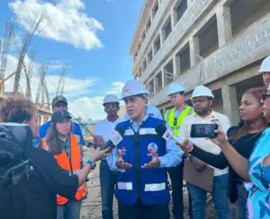 Infraestructura Escolar apertura Oficina de Gestión del Contratista para agilizar procesos de obras en el Plan “Aulas 24/7”