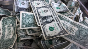 Precio del dólar y el euro en Venezuela HOY 8 de junio de 2025