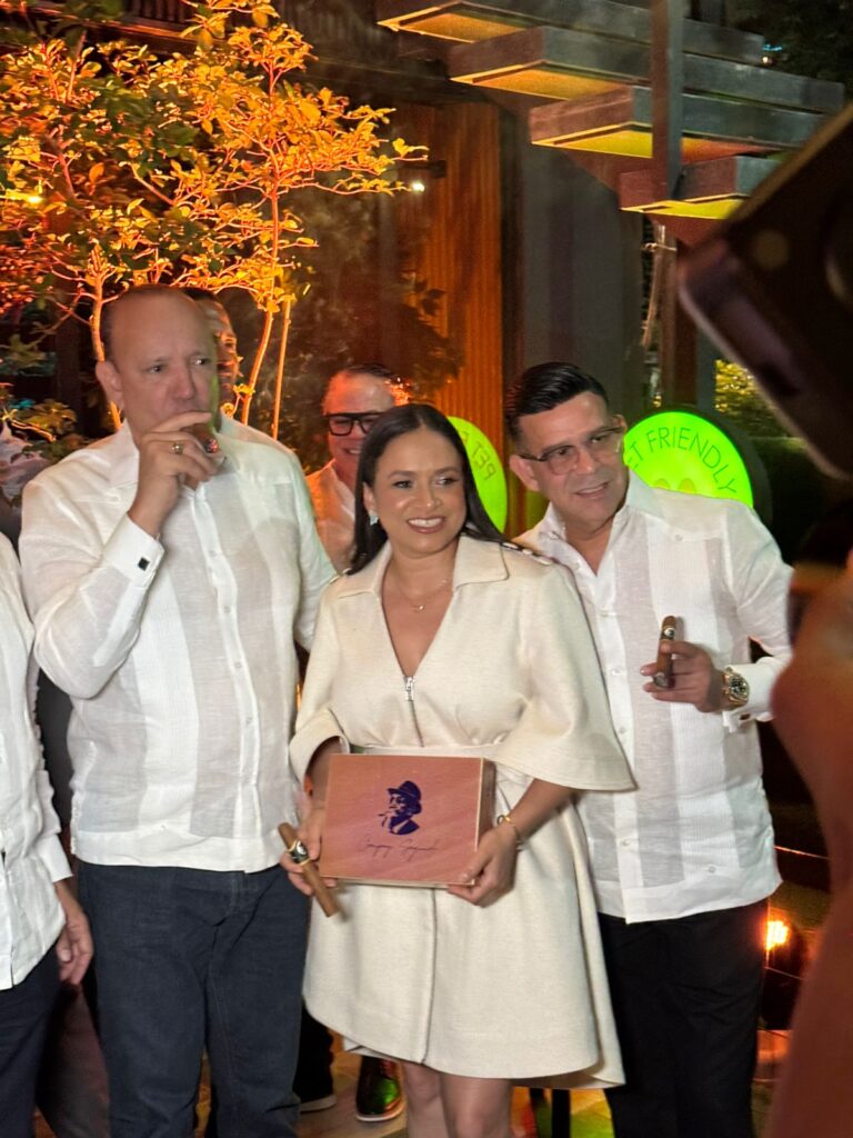 "Cigarro Compay Segundo" se lanza en Santiago de Los Caballeros