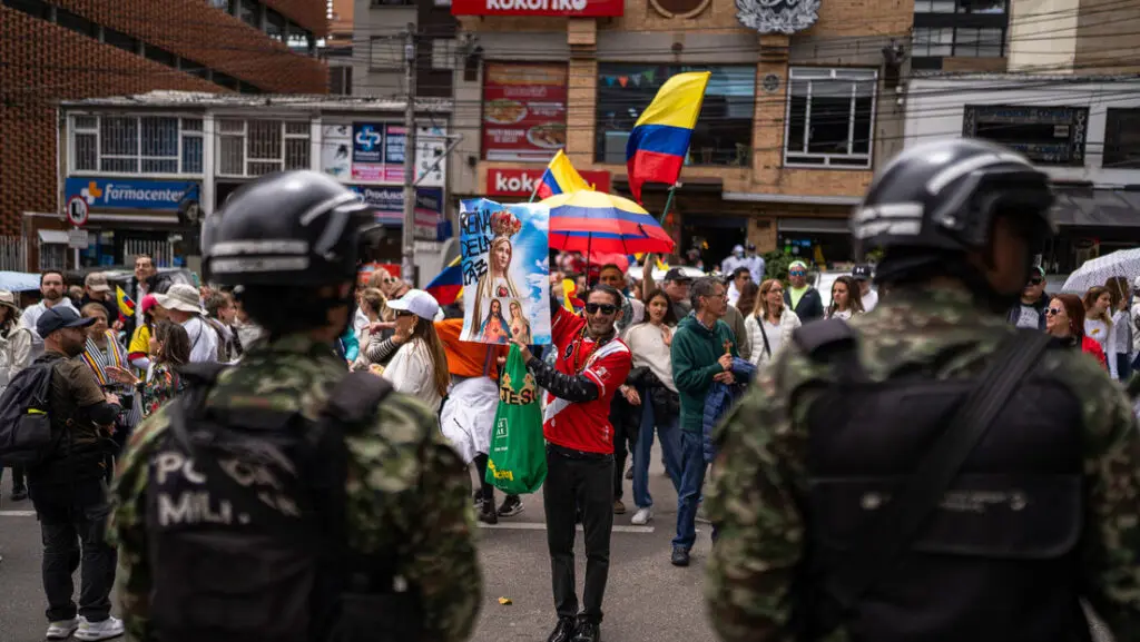 Manifestación en Colombia en contra de la violencia