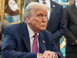 Trump advierte que si hay protestas contra su desfile militar enfrentarán una “gran fuerza”