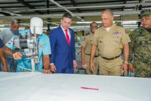 Ministro de Defensa supervisa ampliación y automatización de planta textil de la Industria Militar Dominicana en Bonao