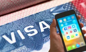 Inmigración y redes sociales: lo que publicas puede usarse en tu contra