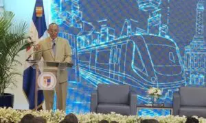 Opret y Pucmm impulsan el futuro del trasporte masivo en el país