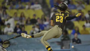 Tatis recibió pelotazos seis veces por los lanzadores de Los Ángeles.