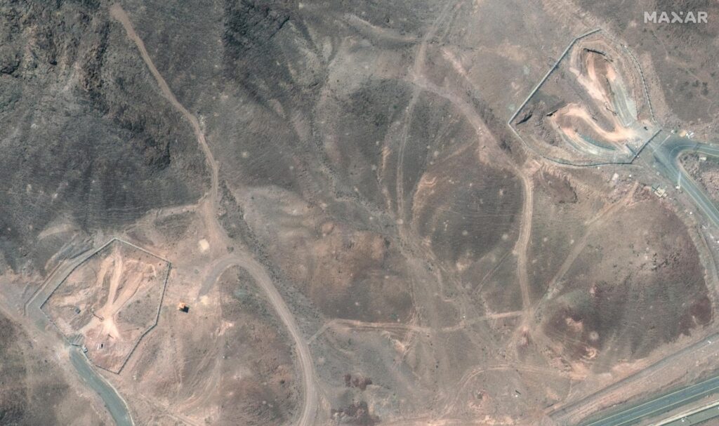 Una imagen satelital proporcionada por Maxar Technologies muestra una vista general de la planta subterránea de enriquecimiento de uranio de Fordo antes de los ataques aéreos estadounidenses en Irán, el 20 de junio de 2025 (publicada el 22 de junio de 2025). EFE/EPA/MAXAR TECNOLOGÍAS. CRÉDITO OBLIGATORIO: IMAGEN SATELITE 2025. MAXAR TECNOLOGÍAS