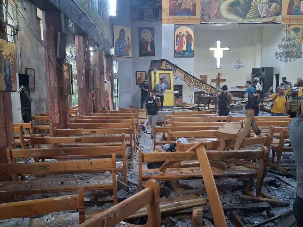 Atentado suicida en Siria deja más de 20 muertos 
