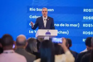 Abinader presenta en LA Semanal inversión histórica de USD531.5 millones en infraestructura portuaria entre sectores público y privado