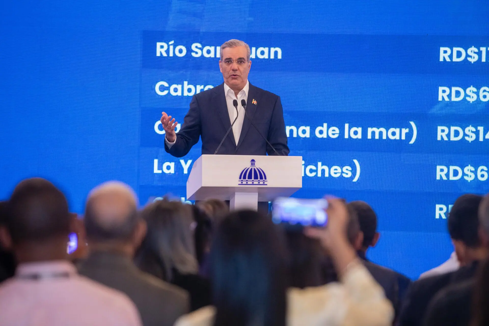 Abinader presenta en LA Semanal inversión histórica de USD531.5 millones en infraestructura portuaria entre sectores público y privado