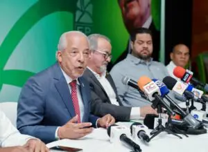 FP alerta sobre crisis financiera en SeNaSa: “La salud de millones está en riesgo”