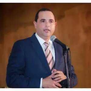 Manuel Crespo pide a FP retirarse de diálogos con el gobierno