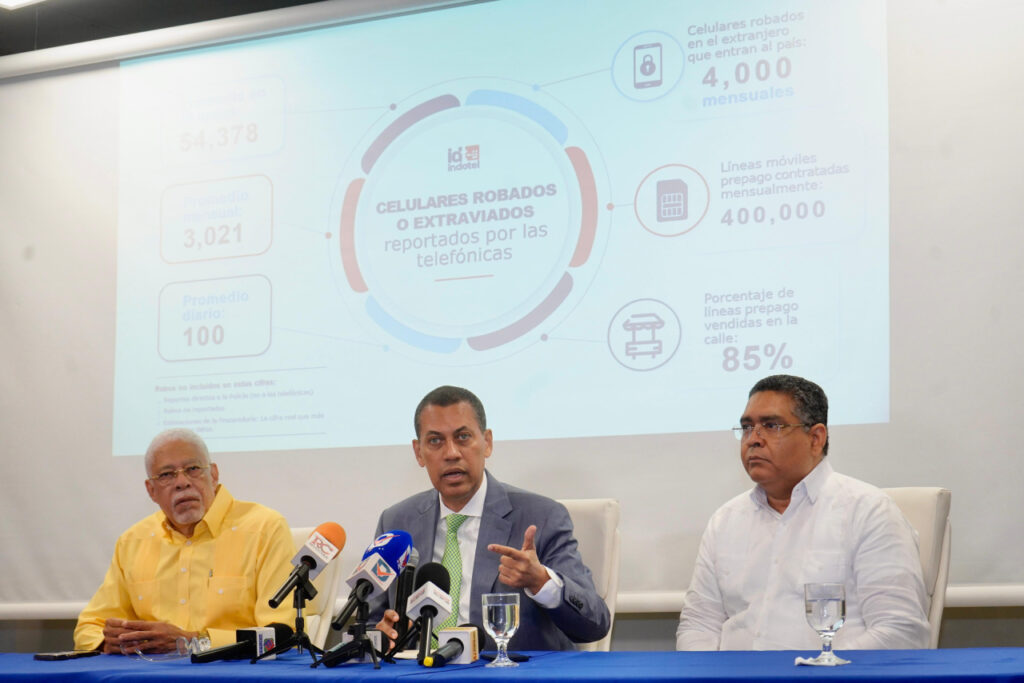 INDOTEL da 30 días a operadoras para depurar líneas móviles