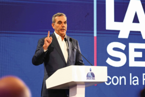 Abinader desmiente rumores de crisis en Senasa: 