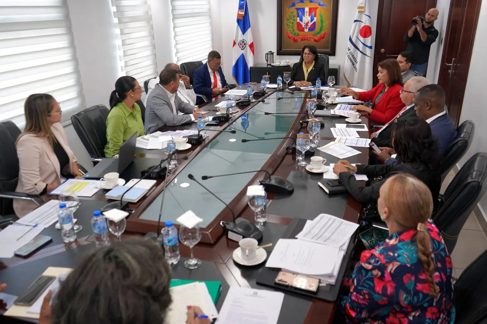 Fedomu y Fedodim abordan con Cámara de Cuentas casos de alcaldes sin declarar