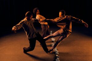 Danza contemporánea revive el Bellas Artes con “Invisible a mis Ojos”
